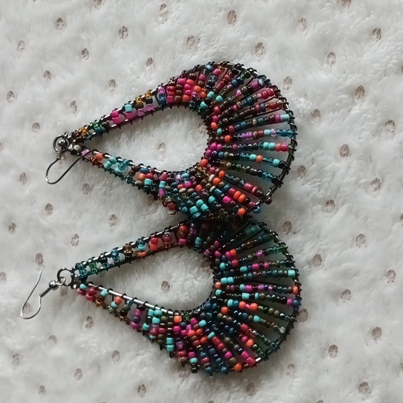 MULTI COLOR TEARDROP BEADED BOHO EARRINGS - Picture 5 of 10